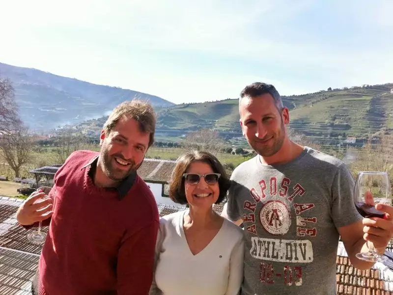 Wine tasting Douro valley - Custom Tour - Real Embrace Services